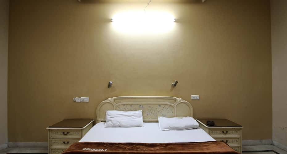 TG Rooms Galleria Market, Hansi 3